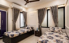 3-Sharing Ac Bed In Thane Male Only